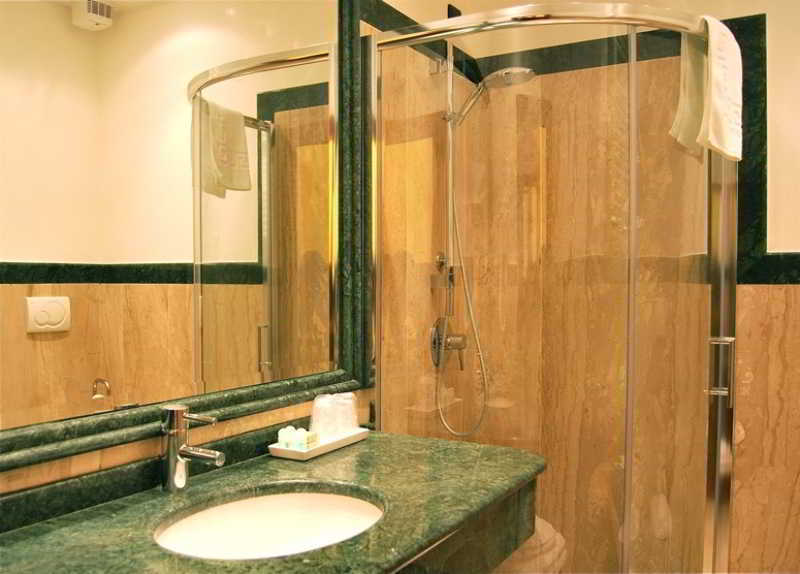 Luxury Ludovisi Rooms Rome Bagian luar foto