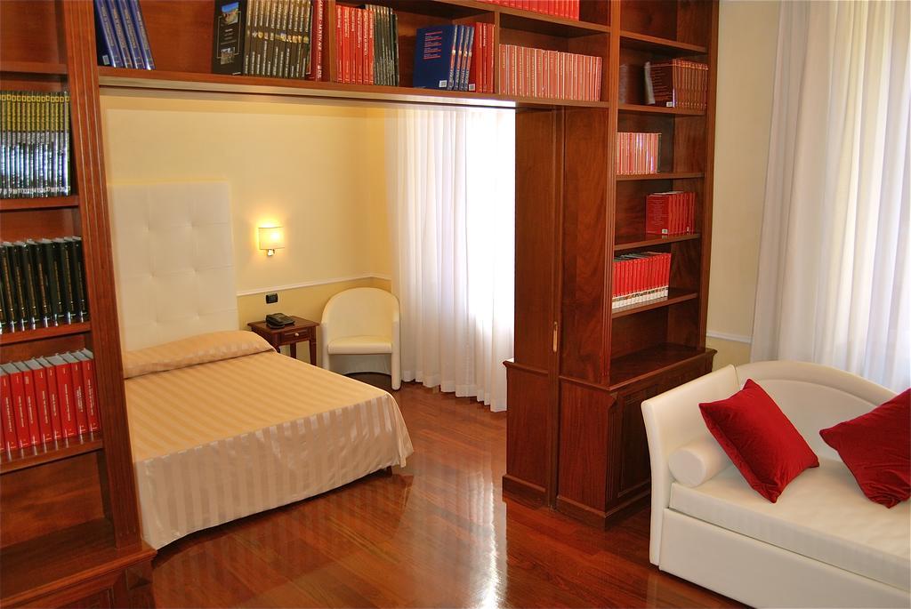 Luxury Ludovisi Rooms Rome Bagian luar foto